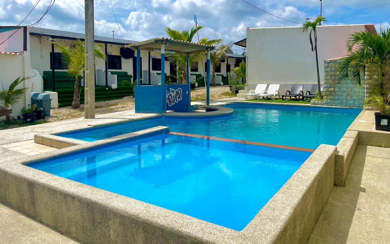 Hostal Tropicoco Hotel Playas Exterior photo